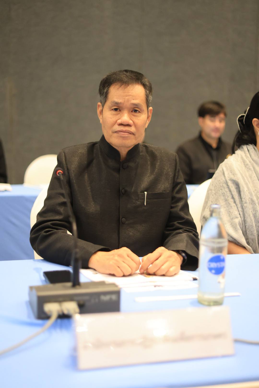 title - ส.ป.ก. ร่วมประชุมหารือเพื่อระดมความคิดเห็นและข้อเสนอแนะต่อรายงานติดตาม ตรวจสอบ และประเมินผลการใช้ที่ดินของประเทศไทยให้เหมาะสมกับสภาพที่ดินและศักยภาพที่ดิน ภาคตะวันออกเฉียงเหนือ